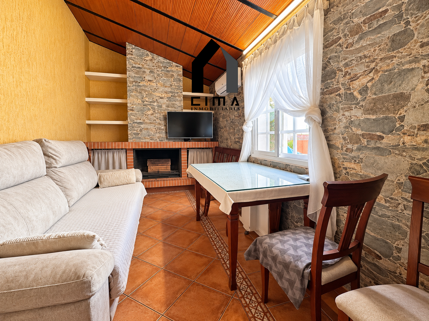 Chalet adosado en venta en Calle Estuario — foto 2