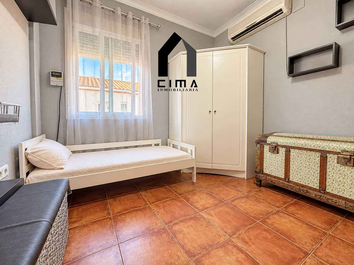 Chalet adosado en venta en Calle Estuario — foto 5