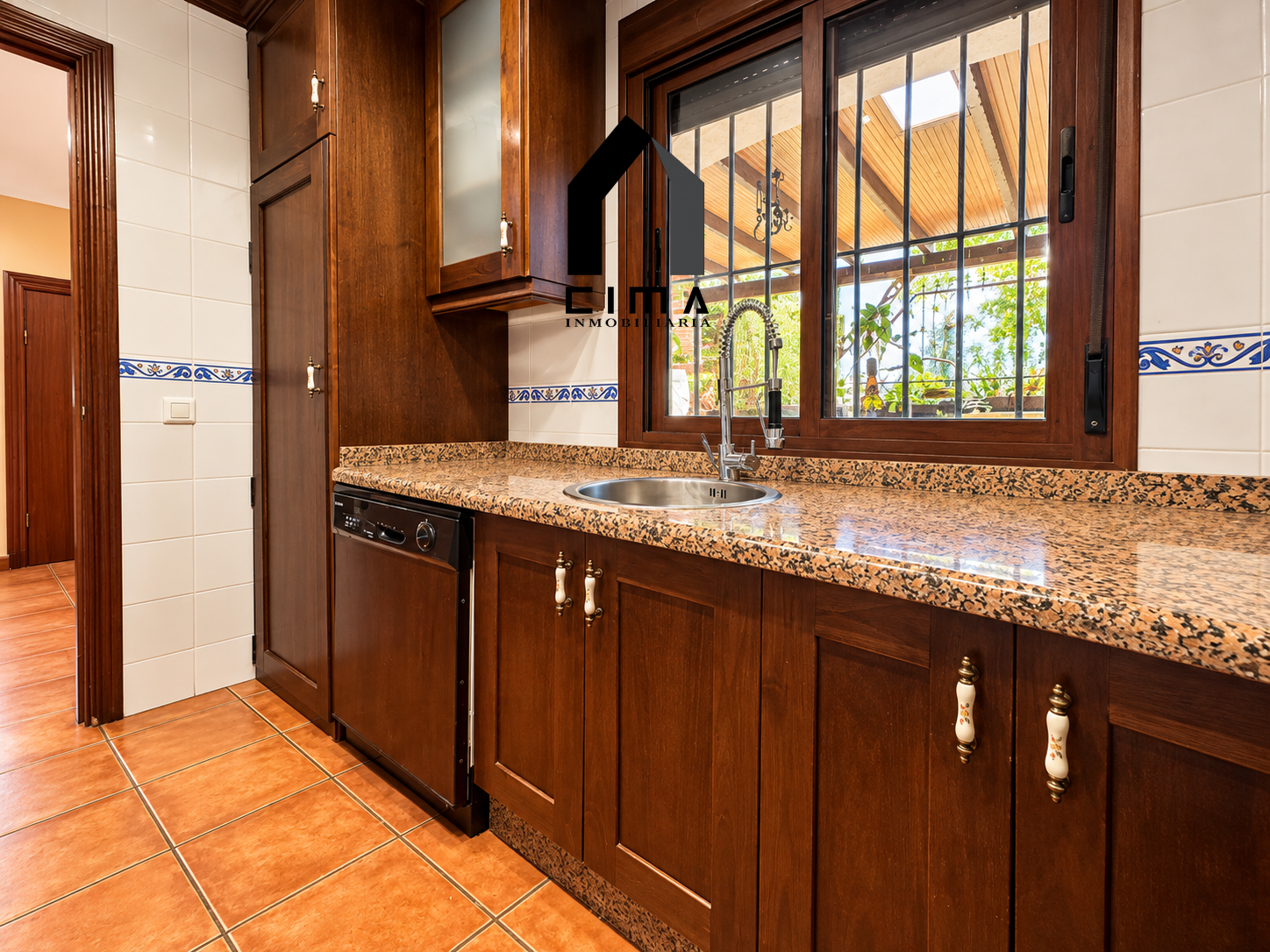 Chalet adosado en venta en Calle Estuario — foto 13