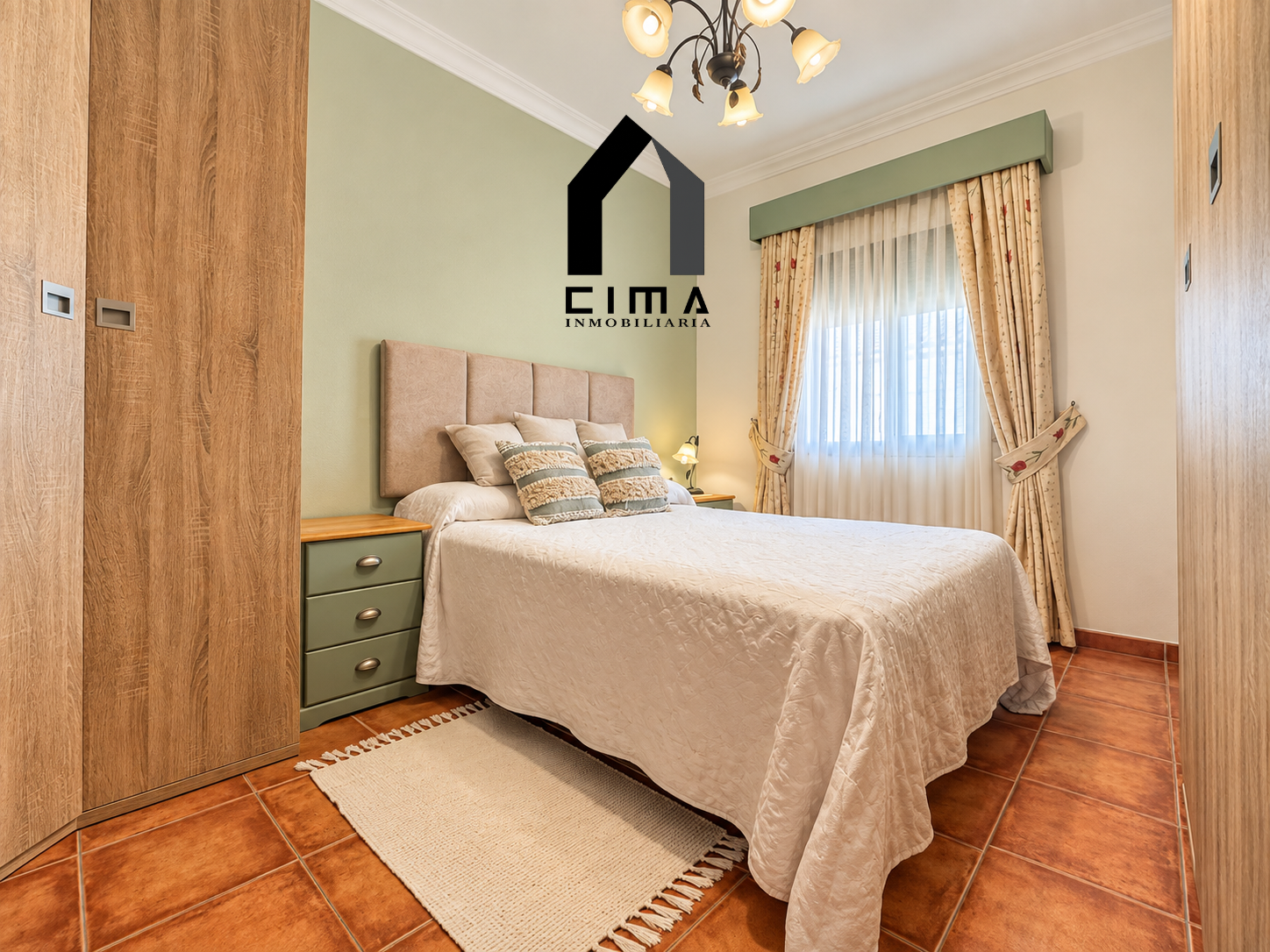 Chalet adosado en venta en Calle Estuario — foto 3